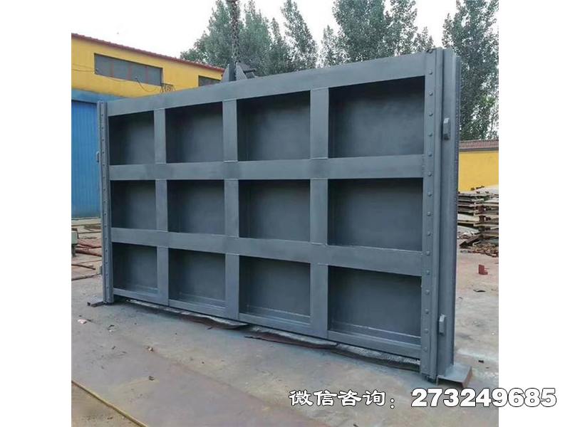 方形不锈钢闸门是一种用于水利机械设备中的重要部件，具备优异的耐腐蚀性和高强度。其设计采用方形结构，确保了水流的顺畅和闸门的稳定性。适用于各种水工建筑物，如水库、河道、水电站等，能够有效控制水位和流量，保障水利工程的安全运行。